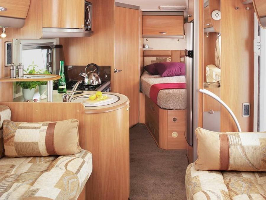 Интерьер Swift Motorhomes Bolero 680 FB 2007 года  (фото 5 из 5)